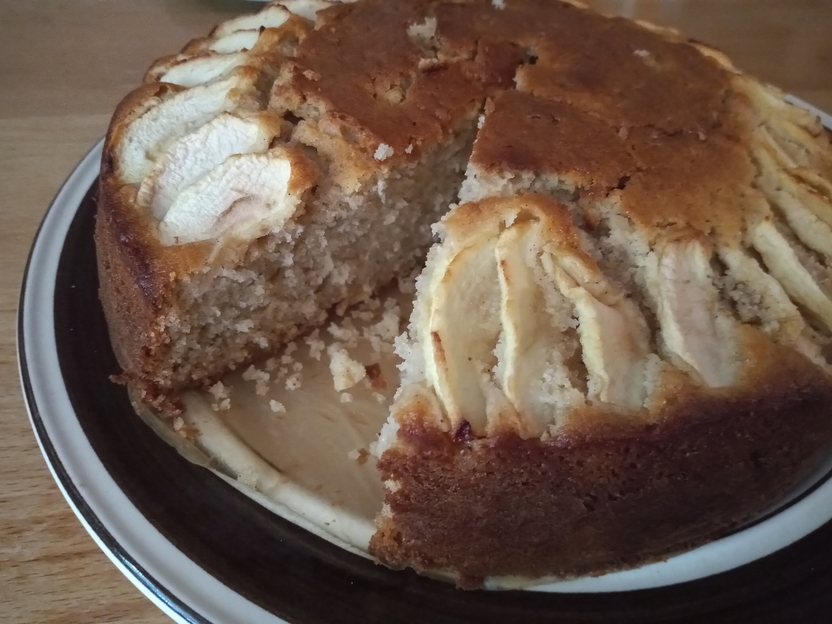 Litha Honey and Spice Cake